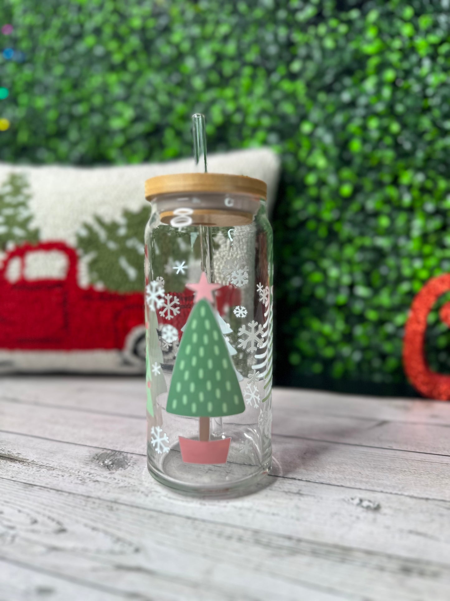 Christmas Tree Forest 20oz Glass Libby - Willow Love Bug Designs