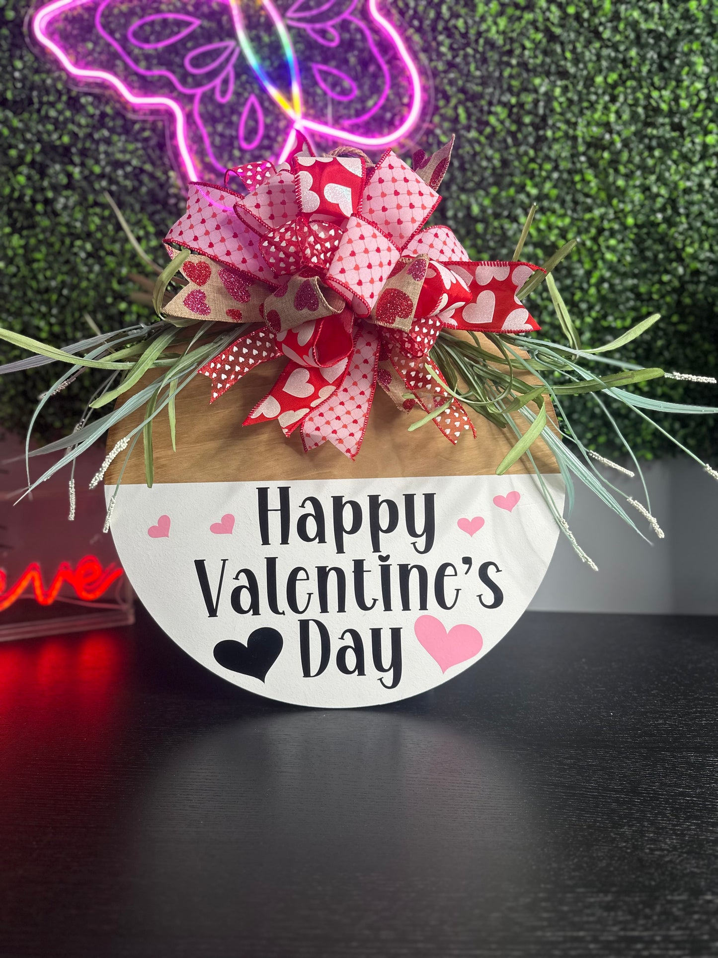 Valentine’s Day Door Hanger 18”