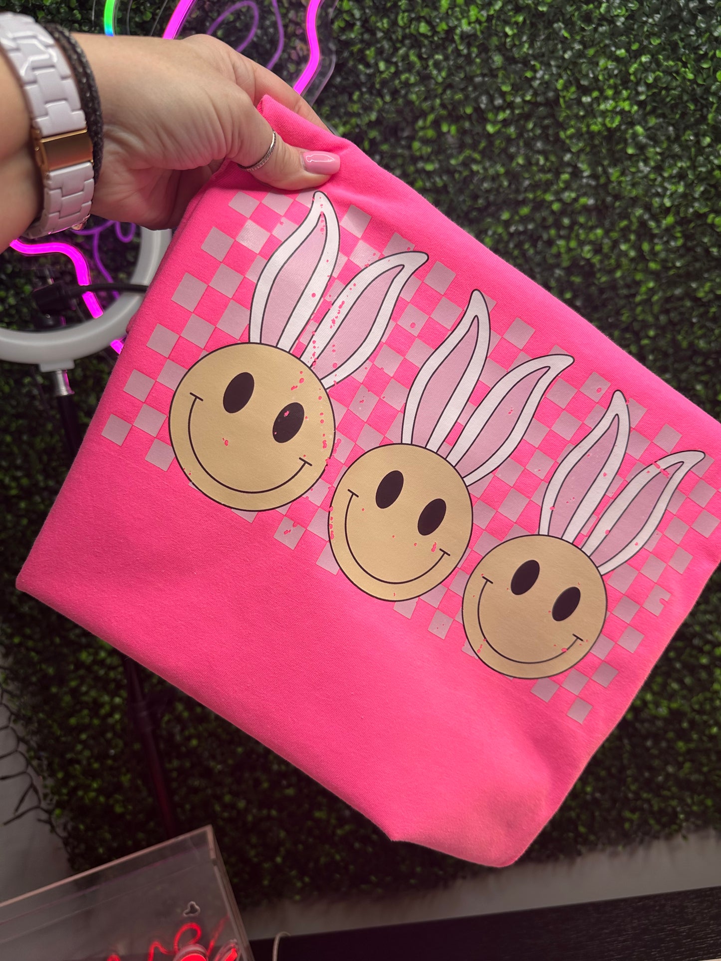 Retro Easter Bunny Tee