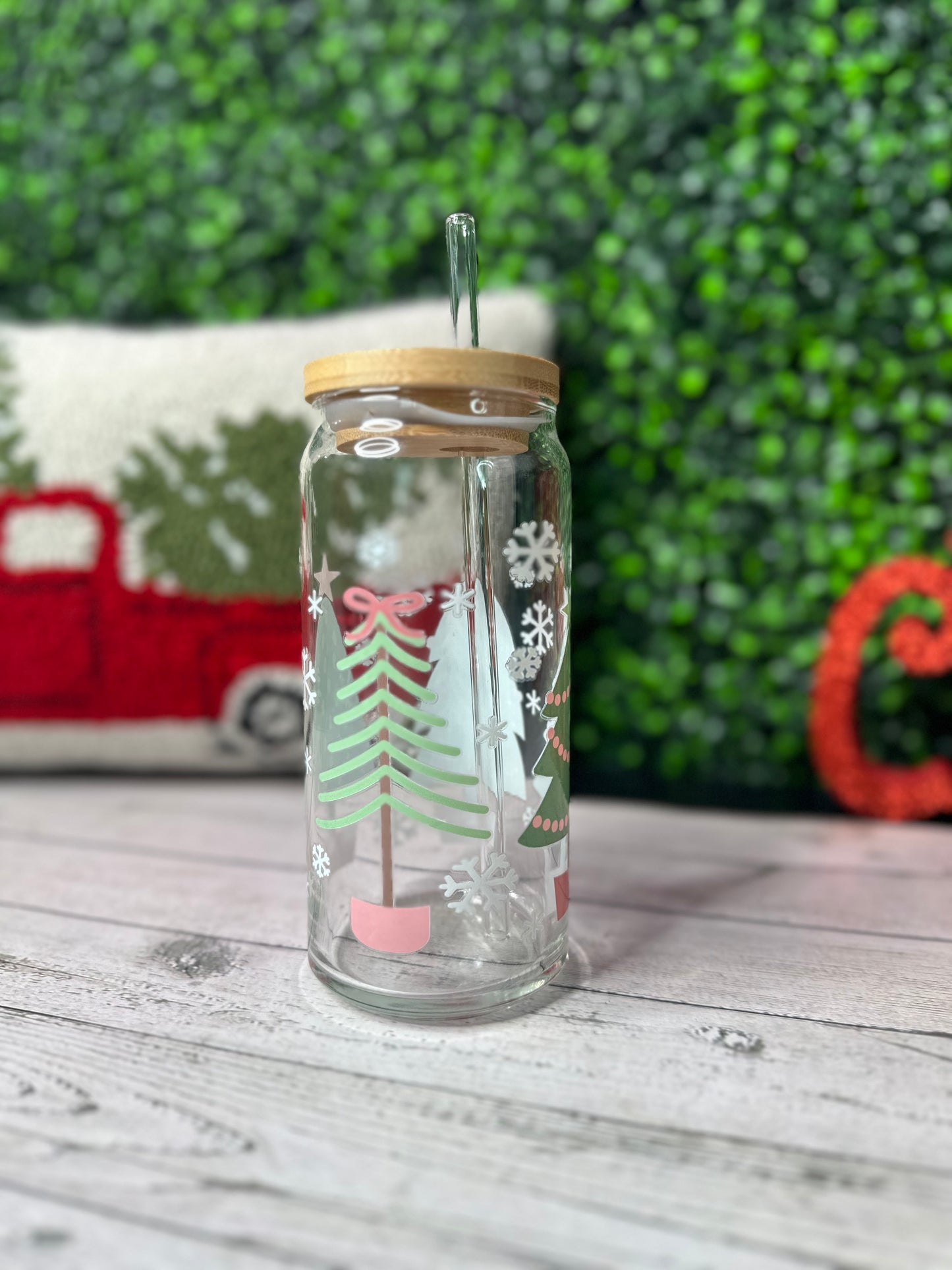 Christmas Tree Forest 20oz Glass Libby - Willow Love Bug Designs