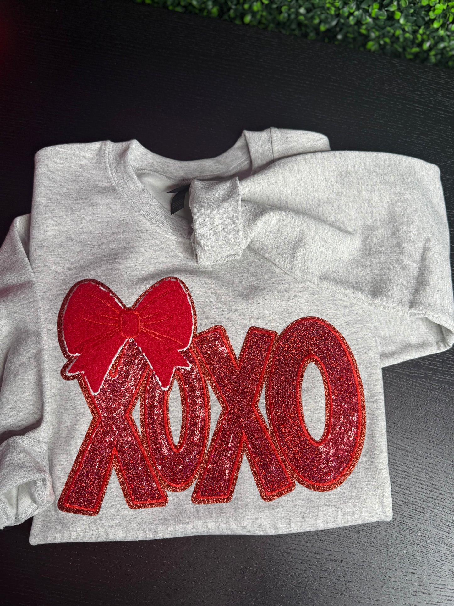 XOXO Bow Sequins patch valentines Day Crewneck Sweatshirt