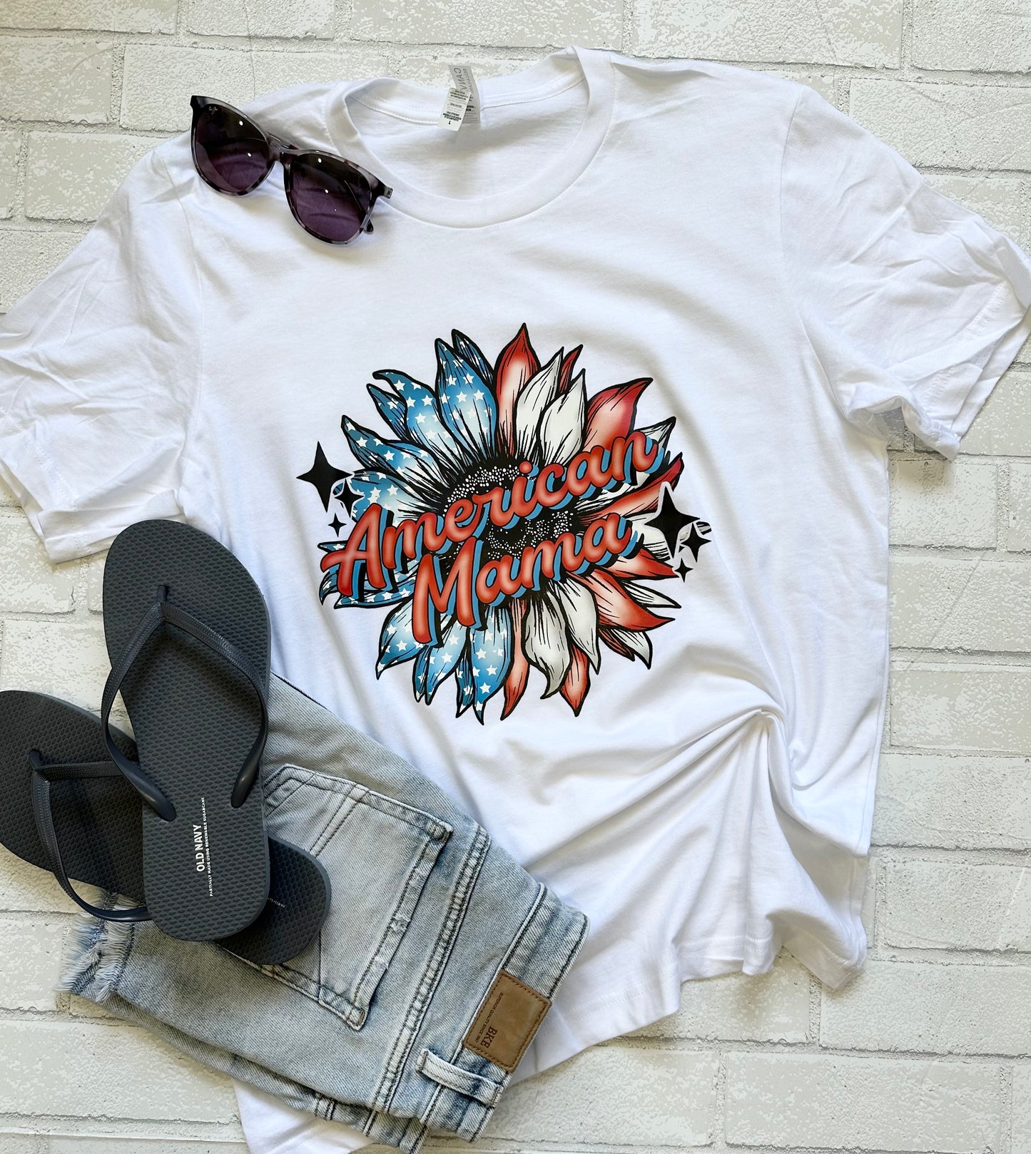America Mama Tee - Willow Love Bug Designs