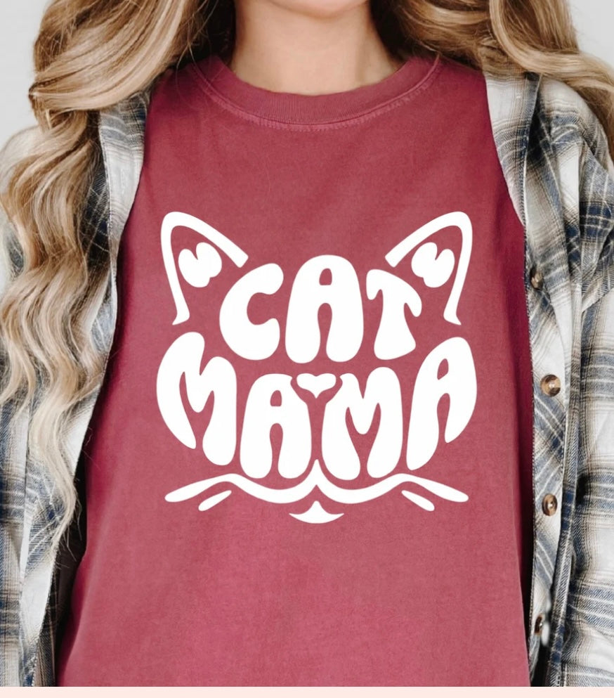 Cat Mama Graphic Tee