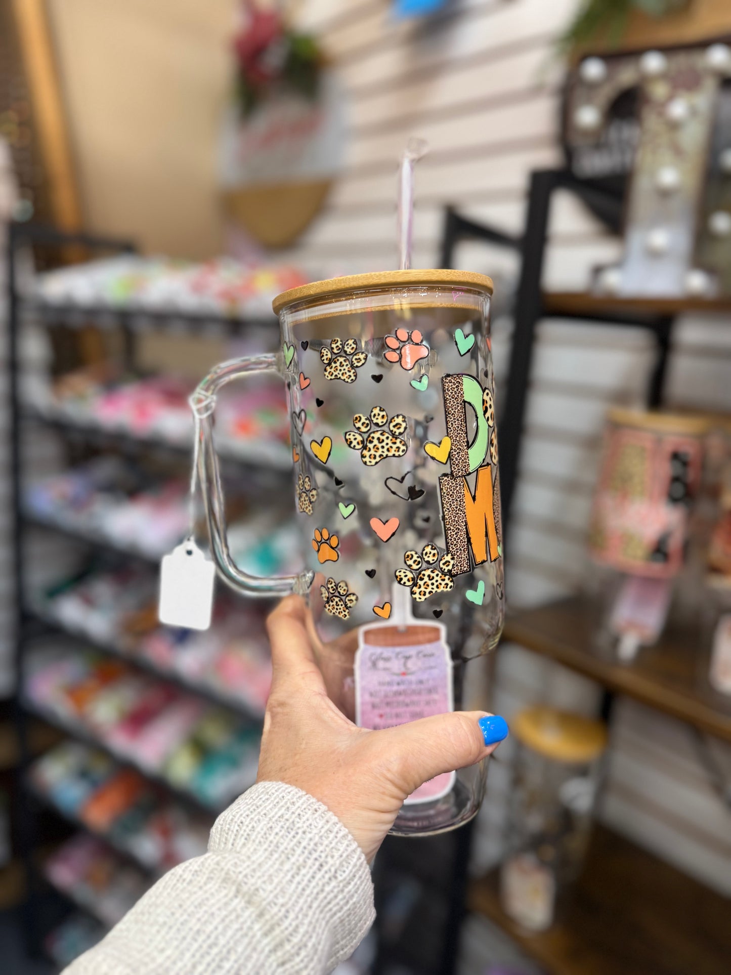 Dog Mom Paw Print 40 oz glass cup