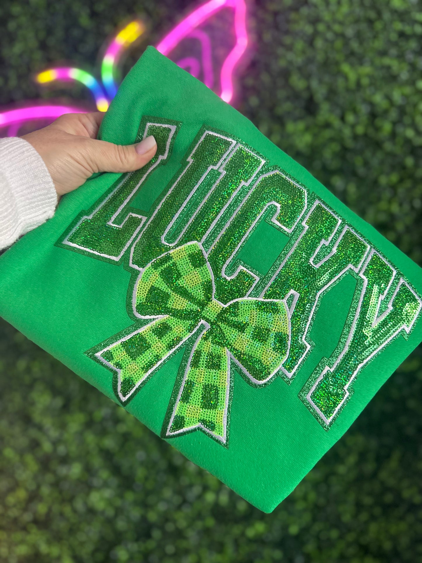 LUCKY Sequins Patch St.Patrick’s Day Sweatshirt