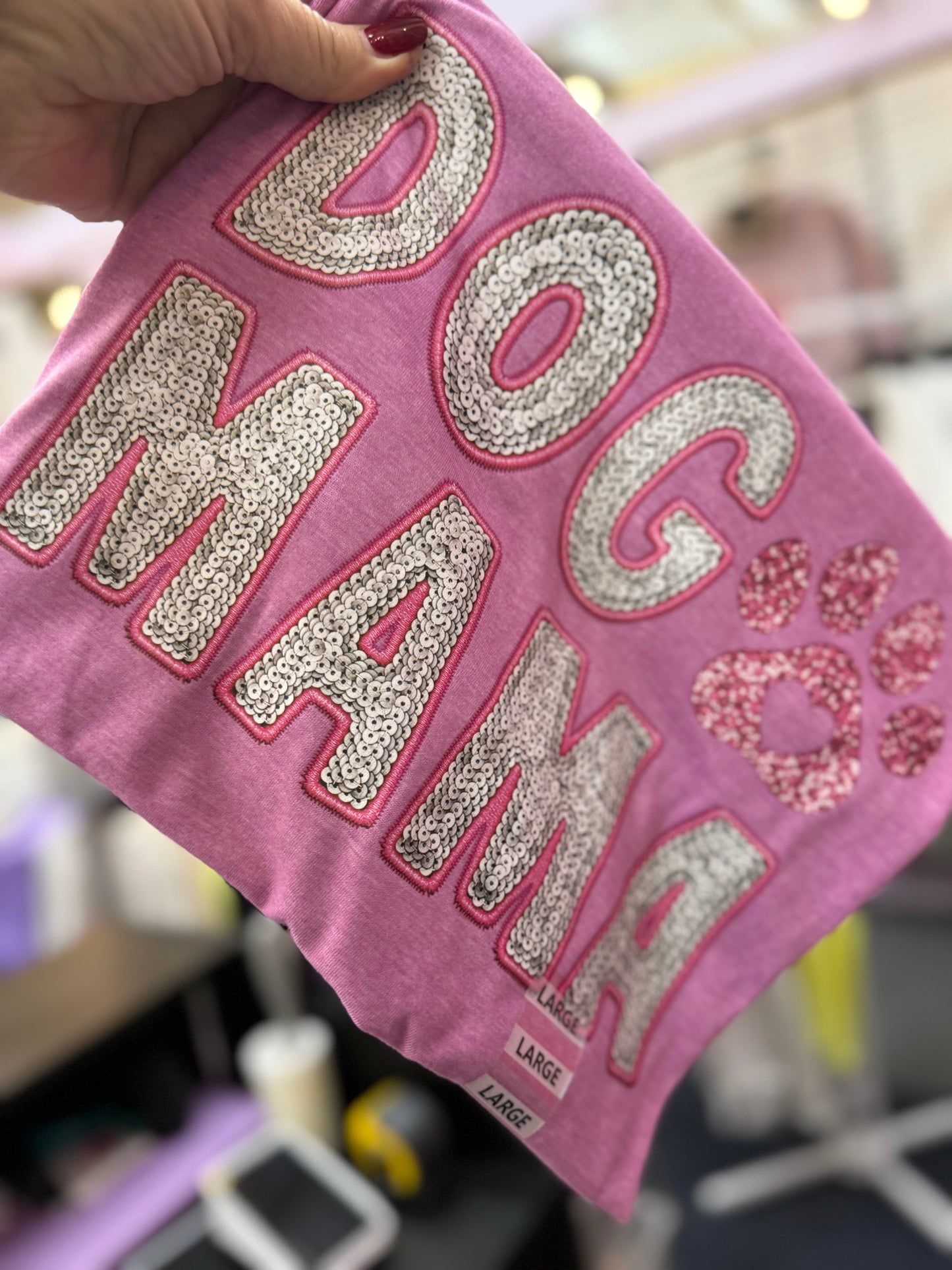 Dog Mom Tee