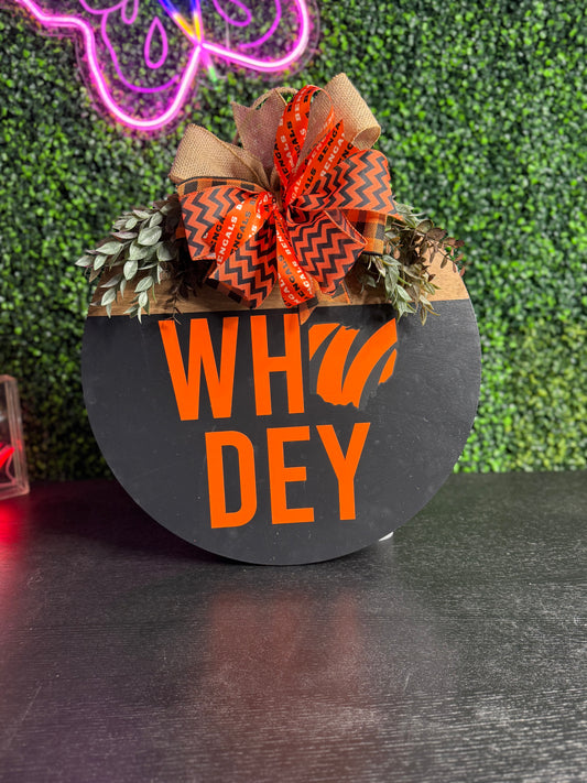 WHO DEY 18”Door Hanger