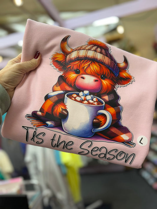 Tis The Season Highland Cow & Hot Cocoa Sweatshirt