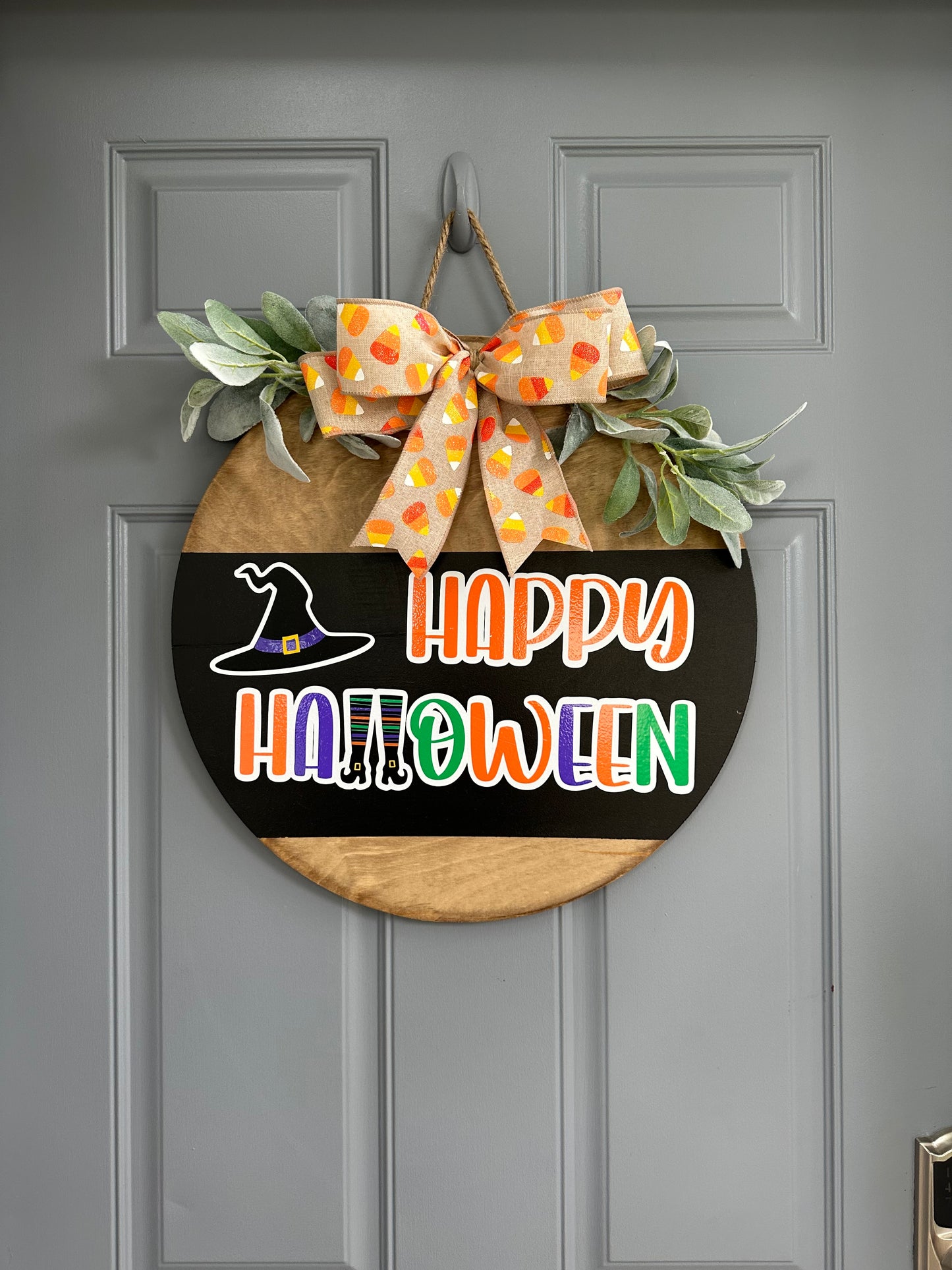 Happy Halloween Door Hanger - Willow Love Bug Designs 