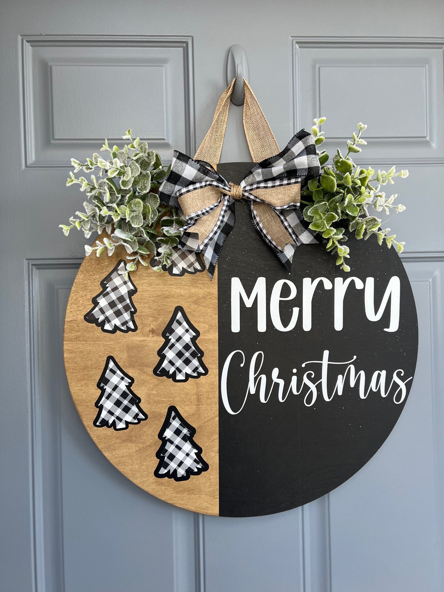 Black Plaid Merry Christmas Door Hanger - Willow Love Bug Designs 