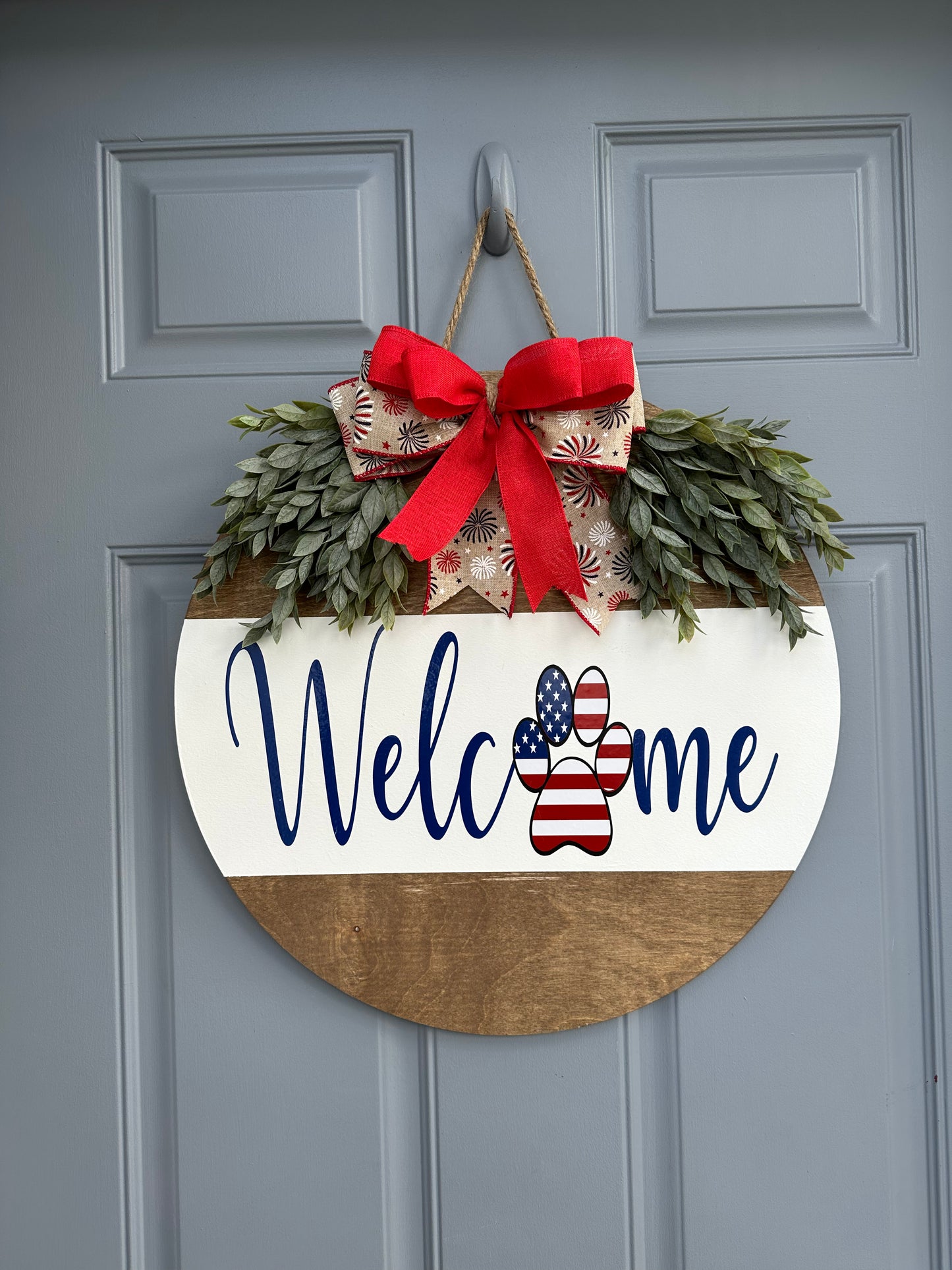 Welcome Door Sign USA Paw Print - Willow Love Bug Designs 