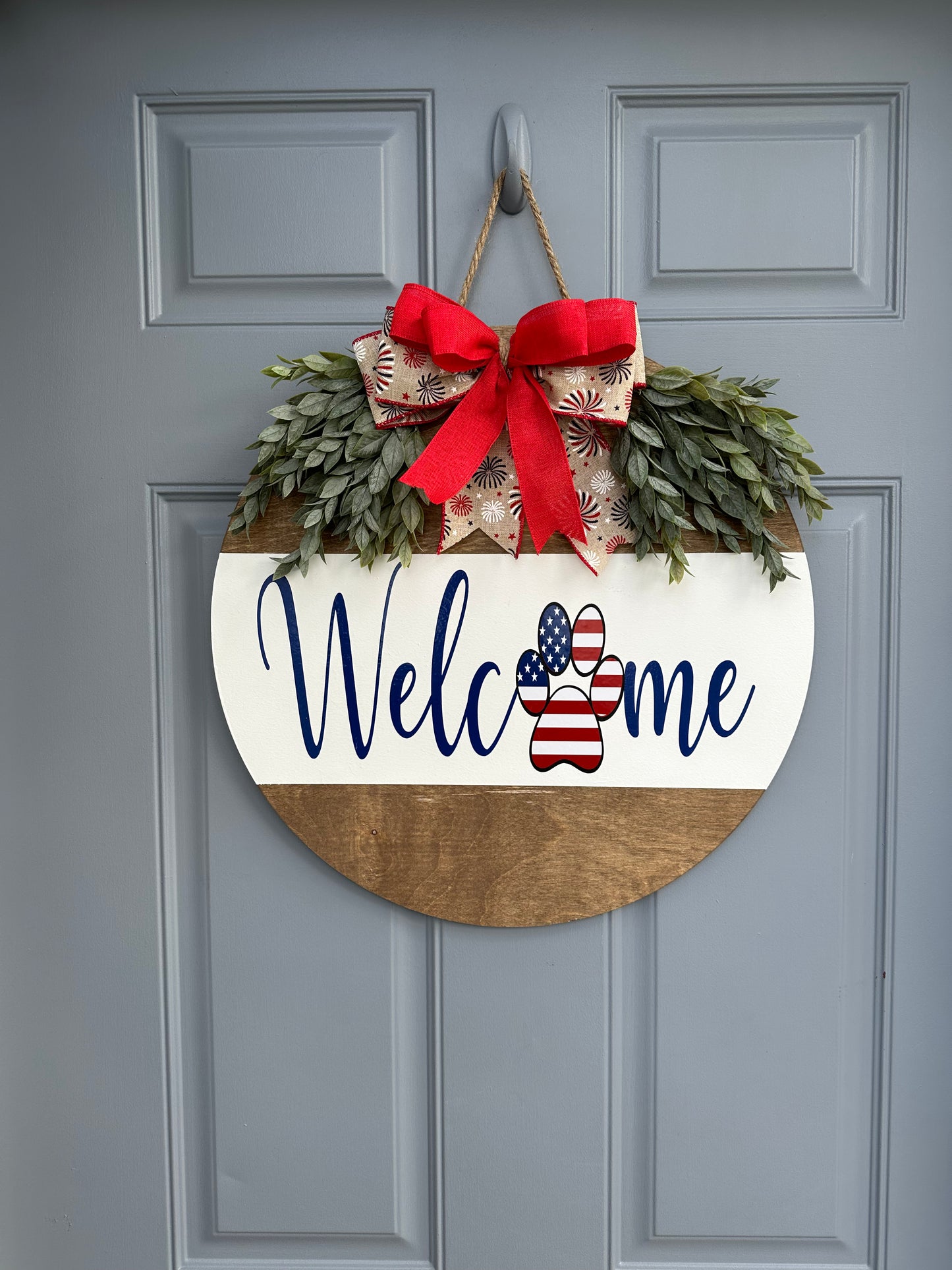 Welcome Door Sign USA Paw Print - Willow Love Bug Designs 